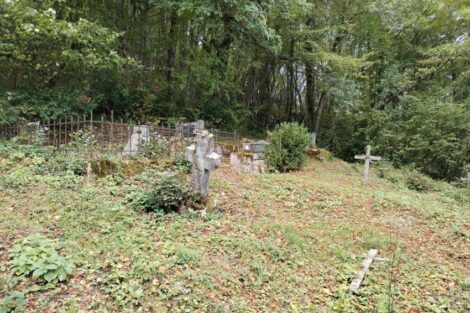 pravoslavno-groblje-smiljan