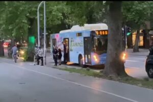 hapšenje novi sad autobus