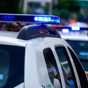 policija