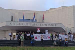 protest srpsko narodno pozorište