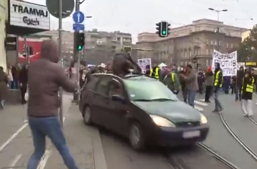 ford_vozac protest beograd