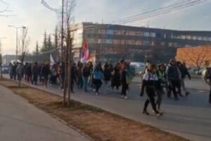 studenti niš šetnja do kragujevca