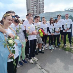 studenti trka do brisela železnička stanica štafetni maraton