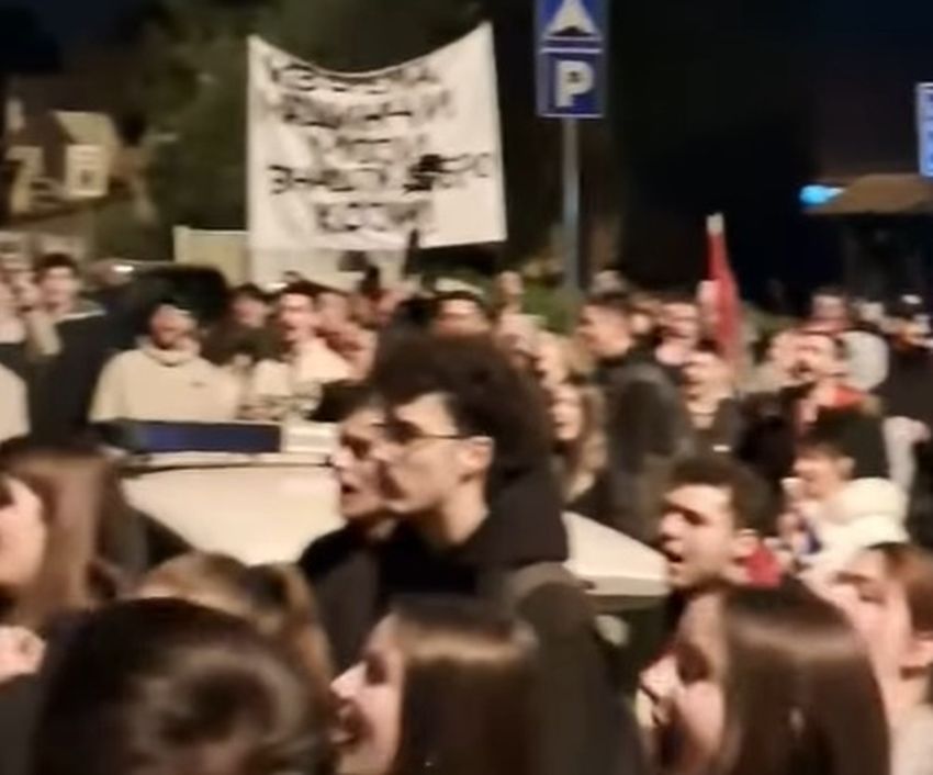 inđija protest protiv ćacija