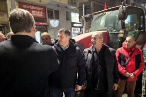 vučić traktori