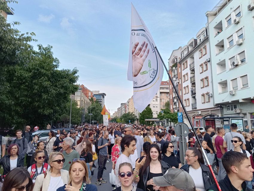 protest batinaši nisu junaci
