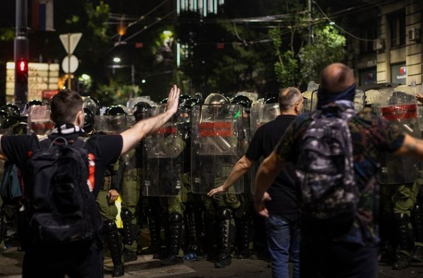 Studentu FTN-a, teško povređenom u napadu policije, određen pritvor