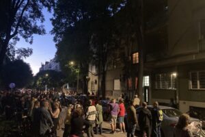 protest novi sad ruke su vam krvave
