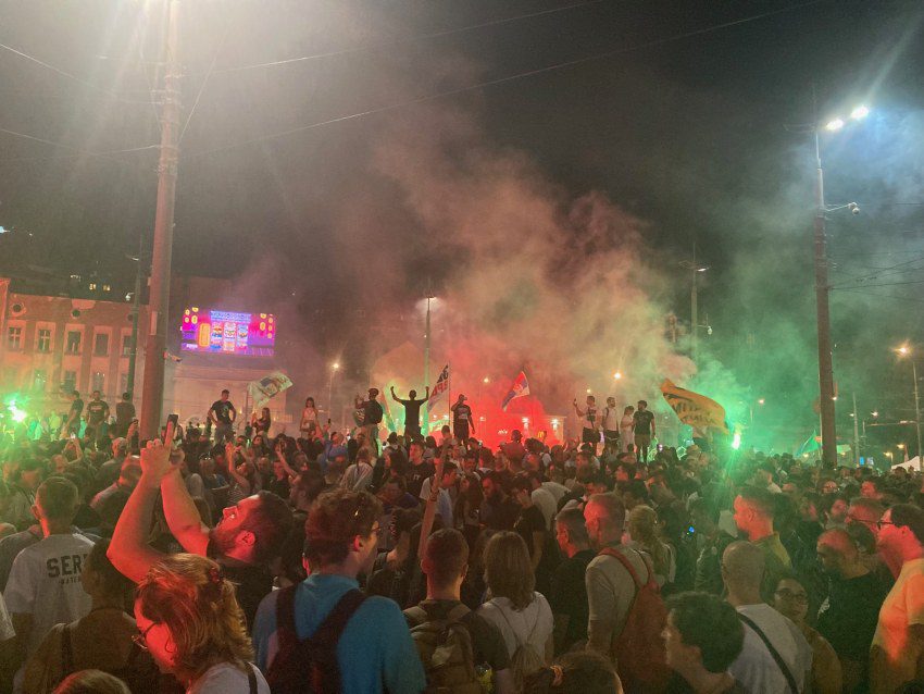 studenti u blokadi igre gladi poruka vučiću represija režima