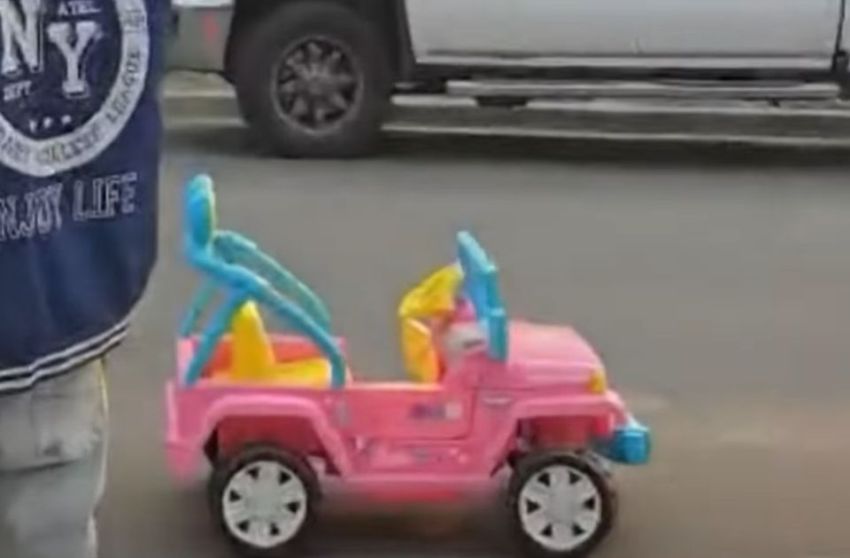 barbi auto