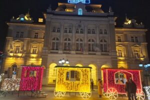 novogodišnji voz