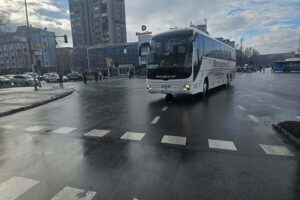 autobus železnička