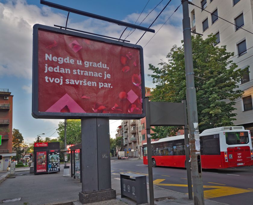 Bilbord savrsen par
