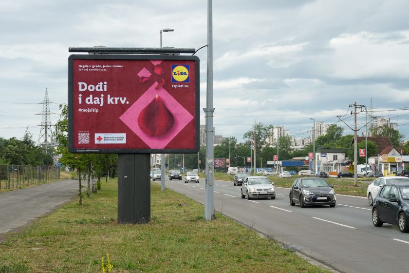 Bilbord dođi i daj krv