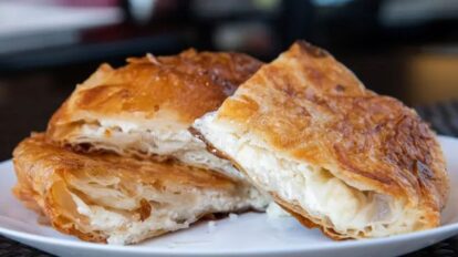 burek sa sirom